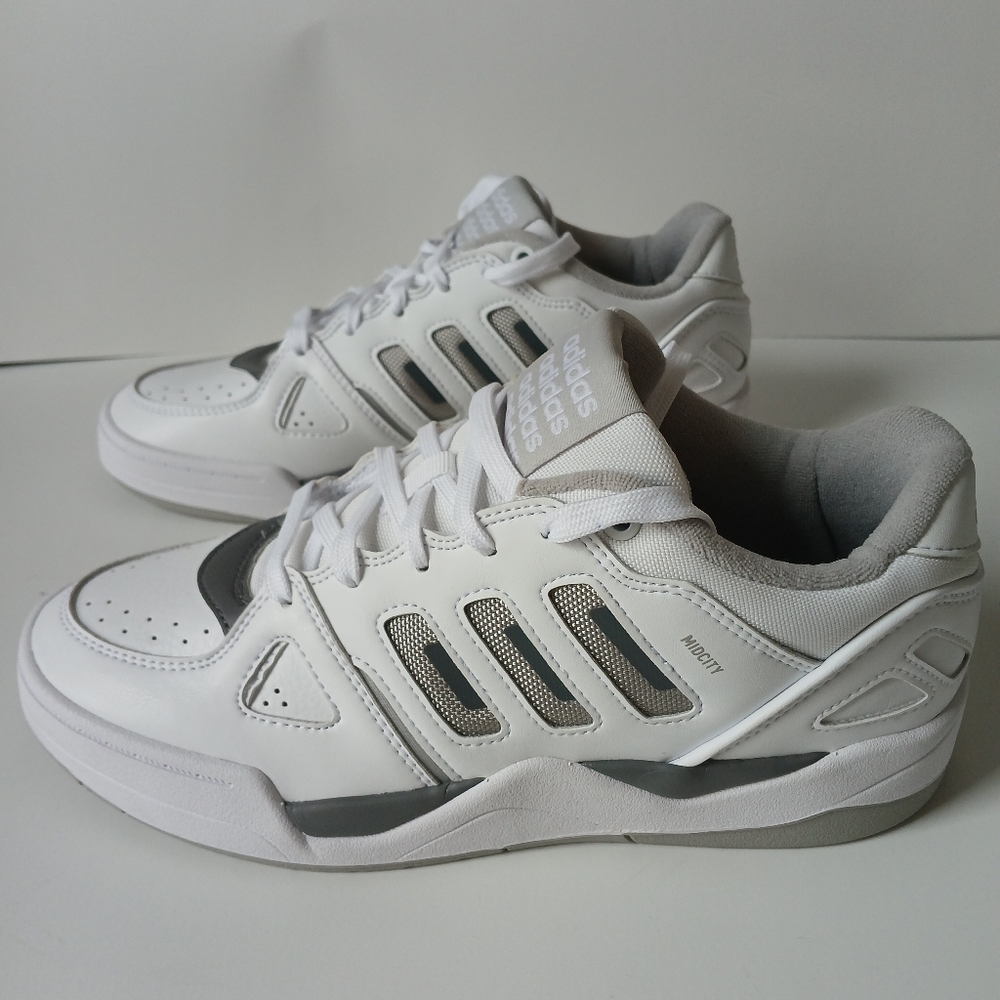 Adidas Womens Midcity Low Top Basketball Sneakers White and Gray Size 10